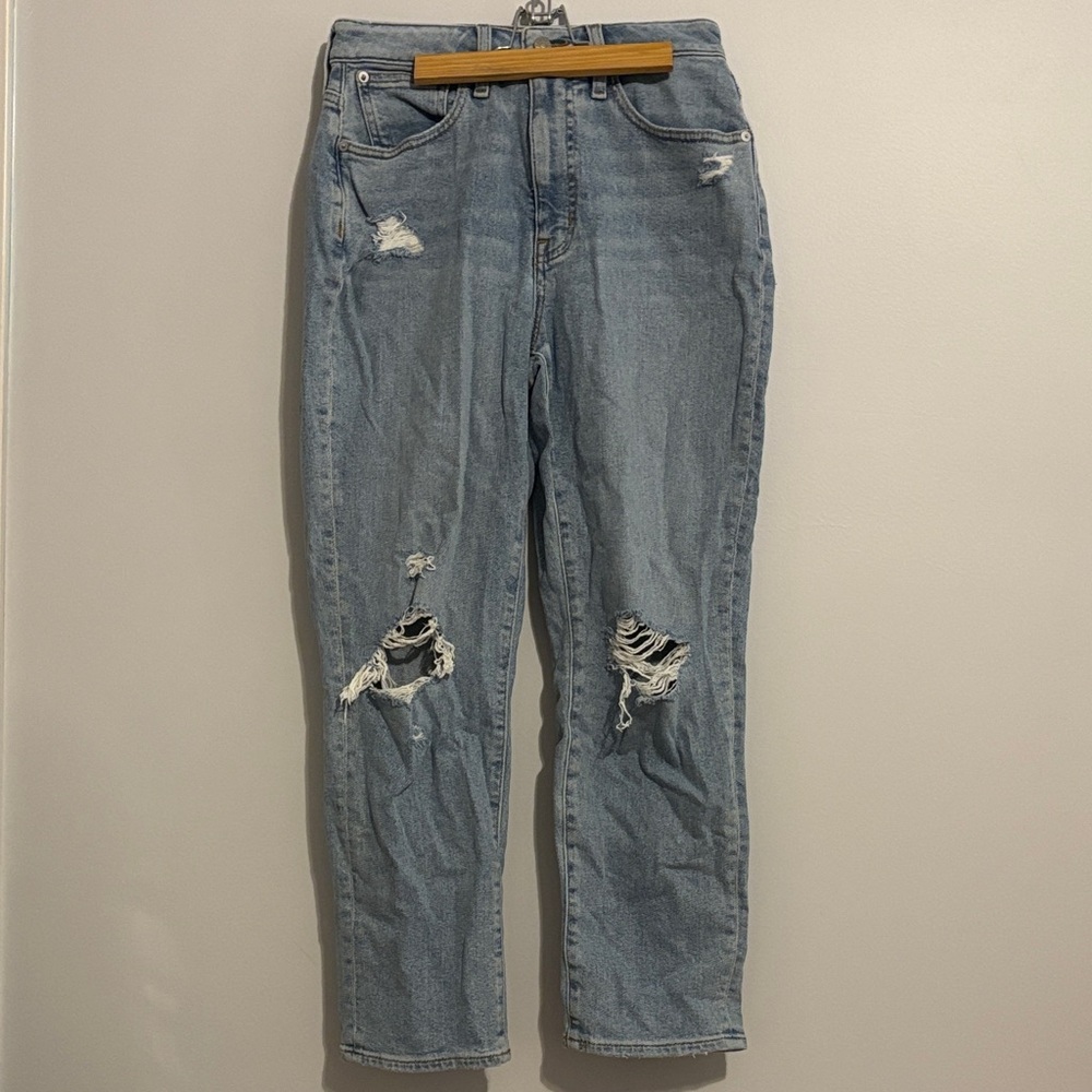 Madewell Light Blue Distressed Straight-Leg Jeans Curvy Mom Jean